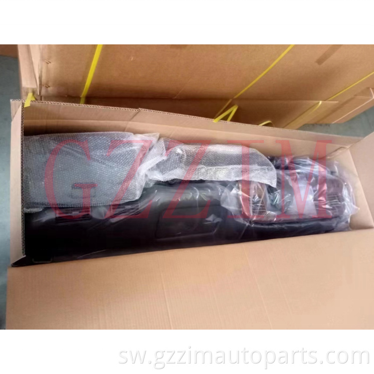 Dashibodi ya plastiki ya ABS ya Isuzu NKR77 600